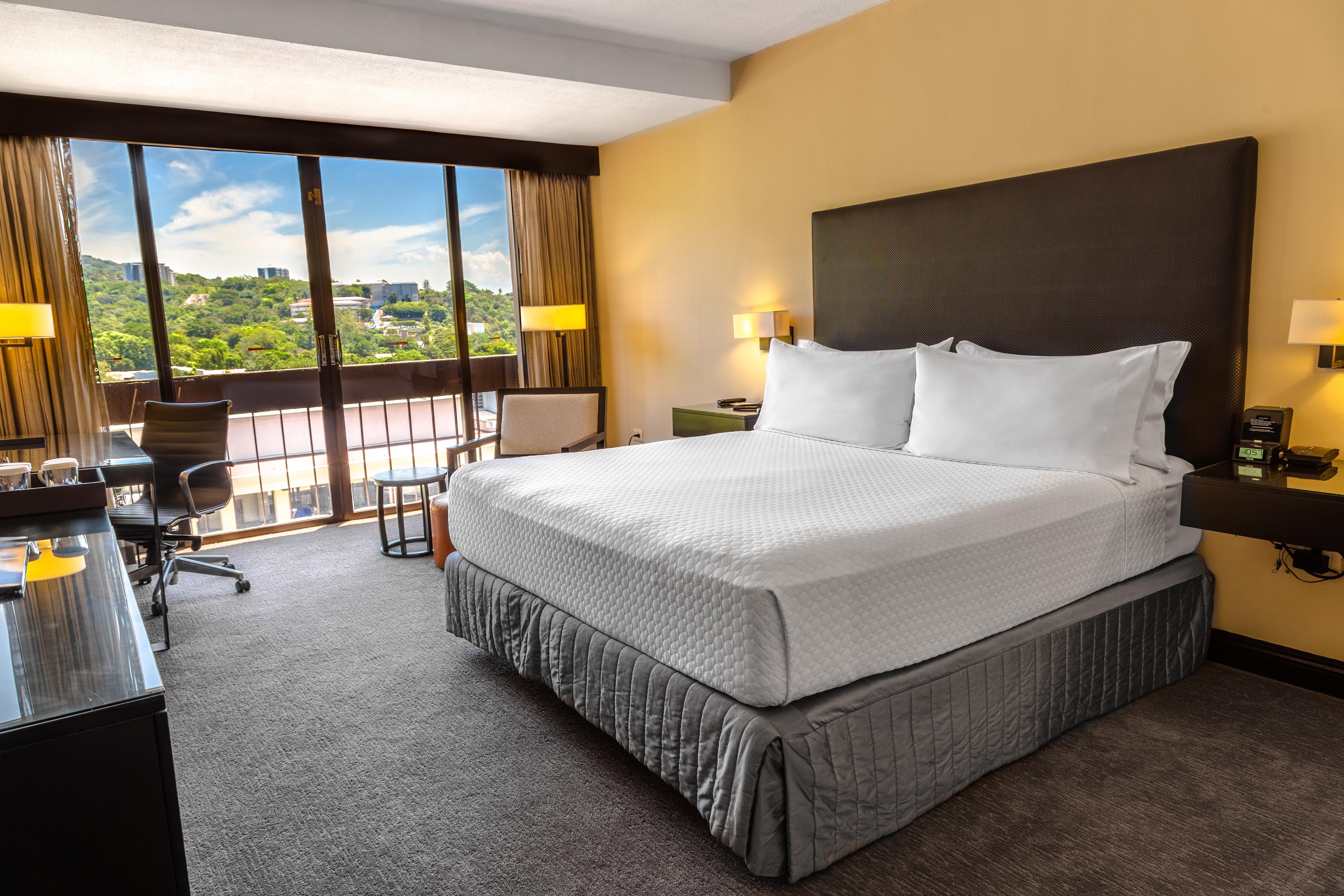 Hilton San Salvador Otel Dış mekan fotoğraf