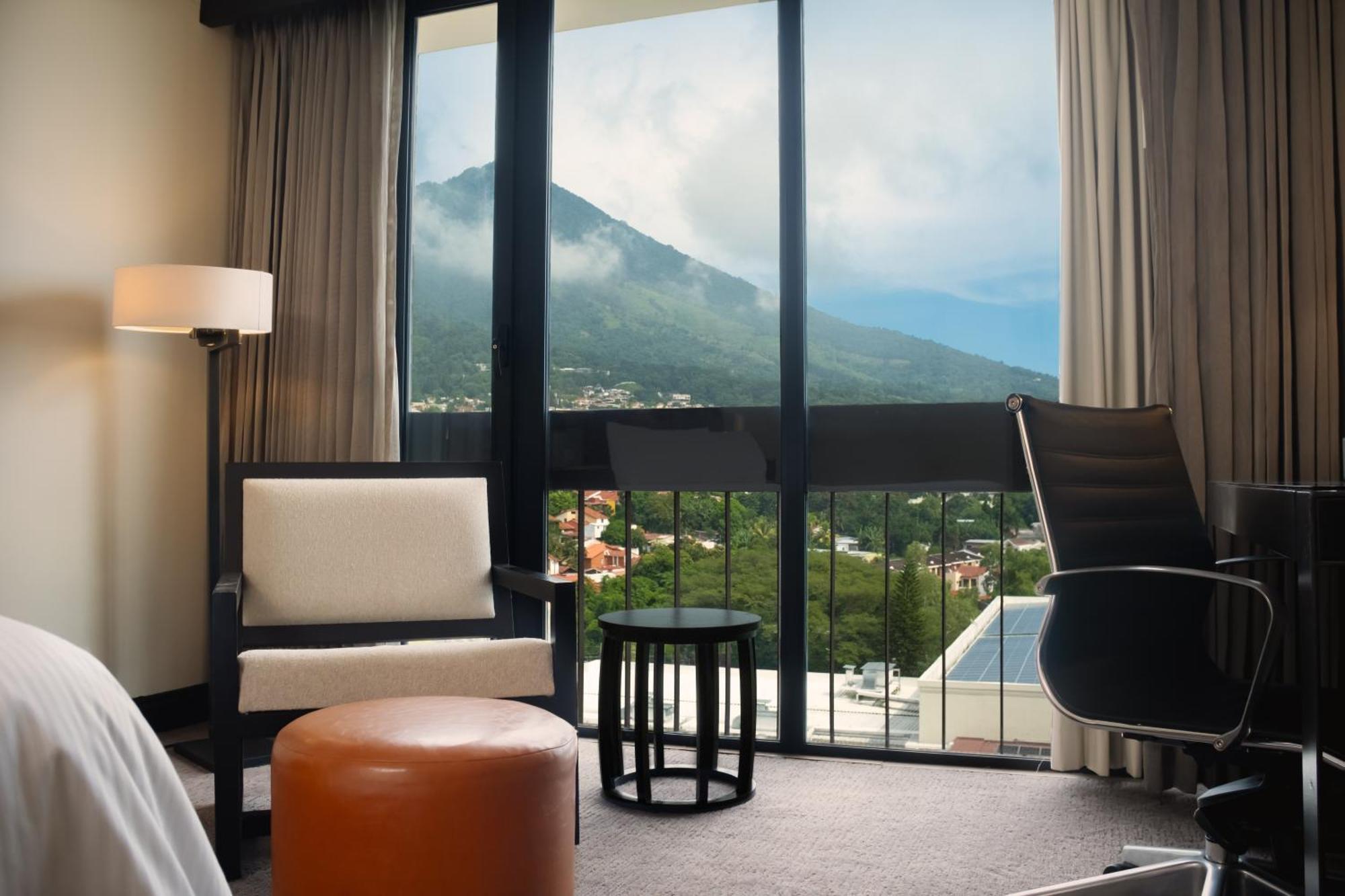 Hilton San Salvador Otel Dış mekan fotoğraf
